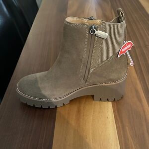 Blondo Tan Waterproof Ankle Booties